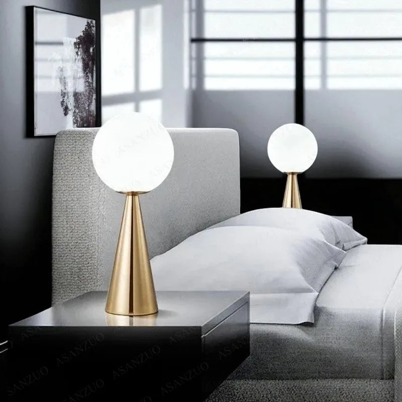 Lampe Boule créative boule laiton originale